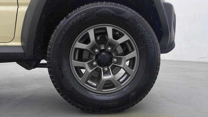 SUZUKI JIMNY-Right Front Tyre