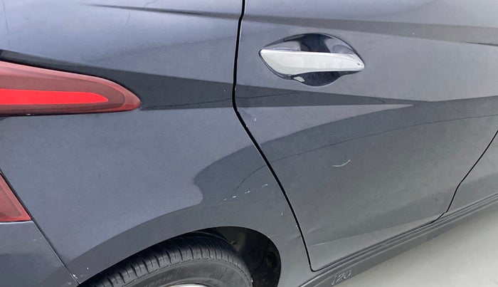 2020 Hyundai NEW I20 ASTA (O) 1.2 MT, Petrol, Manual, 56,317 km, Right quarter panel - Minor scratches