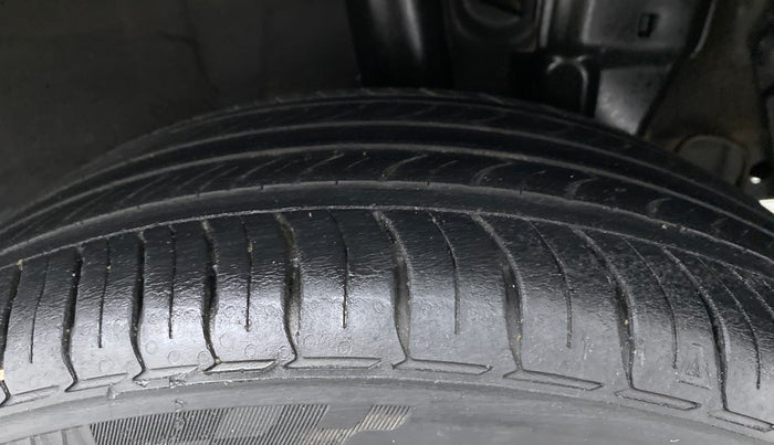 2020 Hyundai NEW I20 ASTA (O) 1.2 MT, Petrol, Manual, 56,317 km, Left Rear Tyre Tread