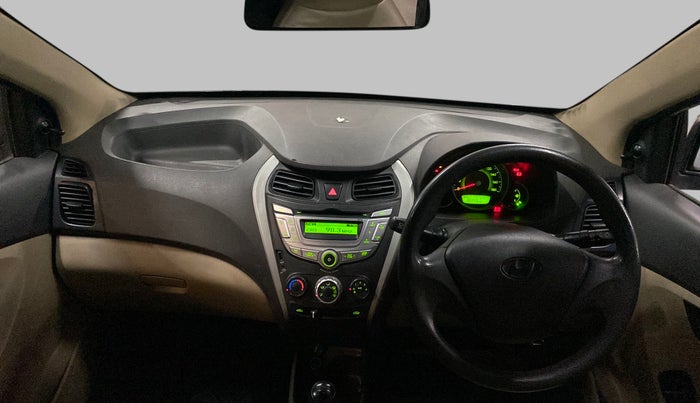 2013 Hyundai Eon MAGNA PLUS, Petrol, Manual, 38,432 km, Dashboard
