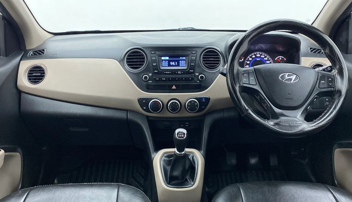 2016 Hyundai Grand i10 SPORTZ 1.2 KAPPA VTVT, Petrol, Manual, 71,806 km, Dashboard