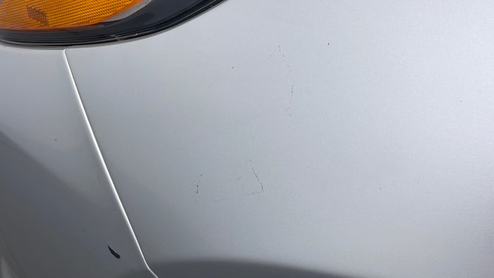 NISSAN ALTIMA-Fender LHS Scratch