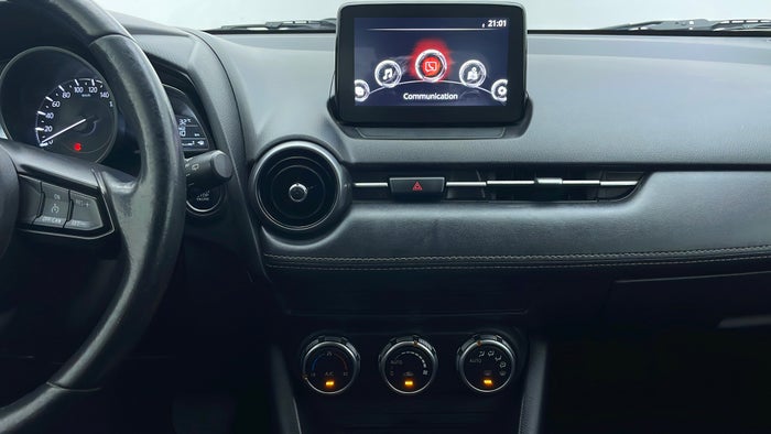 MAZDA CX 3-Center Console