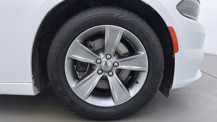 DODGE CHARGER-Right Front Tyre