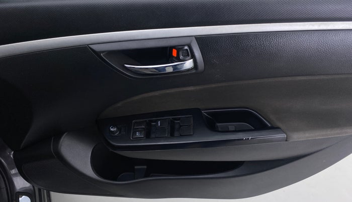 2016 Maruti Swift VXI D, Petrol, Manual, 52,664 km, Driver Side Door Panels Control