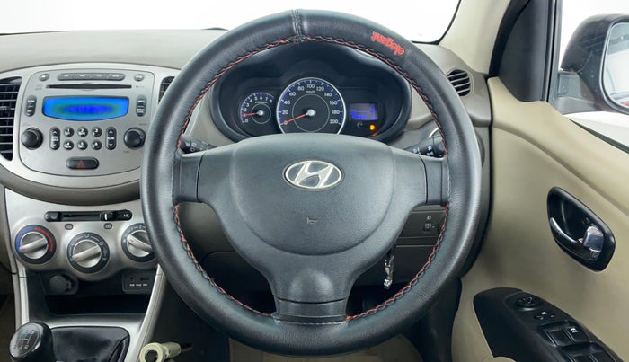 2013 Hyundai i10 SPORTZ 1.2 KAPPA2, Petrol, Manual, 49,395 km, Steering Wheel Close Up
