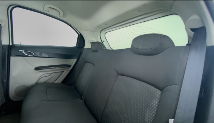 2018 Tata Tiago XZ 1.05 REVOTORQ, Diesel, Manual, 49,115 km, Right Side Rear Door Cabin