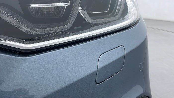BMW 530I-Head Light LHS Fading
