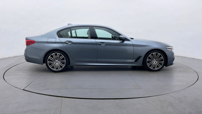 BMW 530I-Right Side View