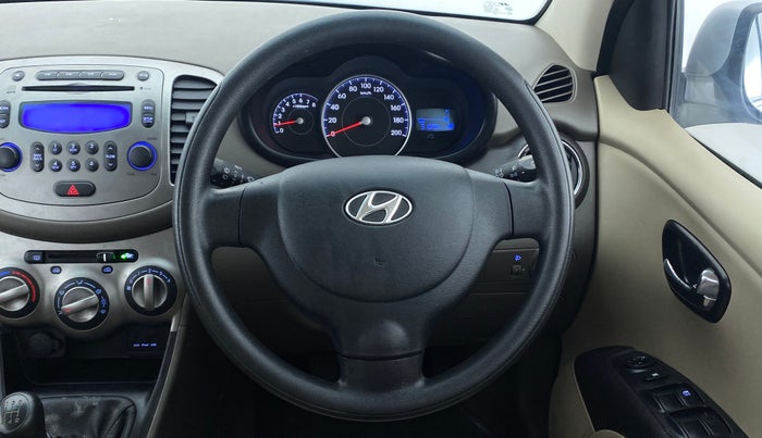 2012 Hyundai i10 SPORTZ 1.2 KAPPA2, Petrol, Manual, 31,087 km, Steering Wheel Close Up