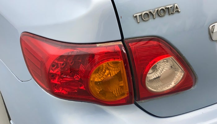 2011 Toyota Corolla Altis GL PETROL, Petrol, Manual, 94,719 km, Left tail light - Minor damage