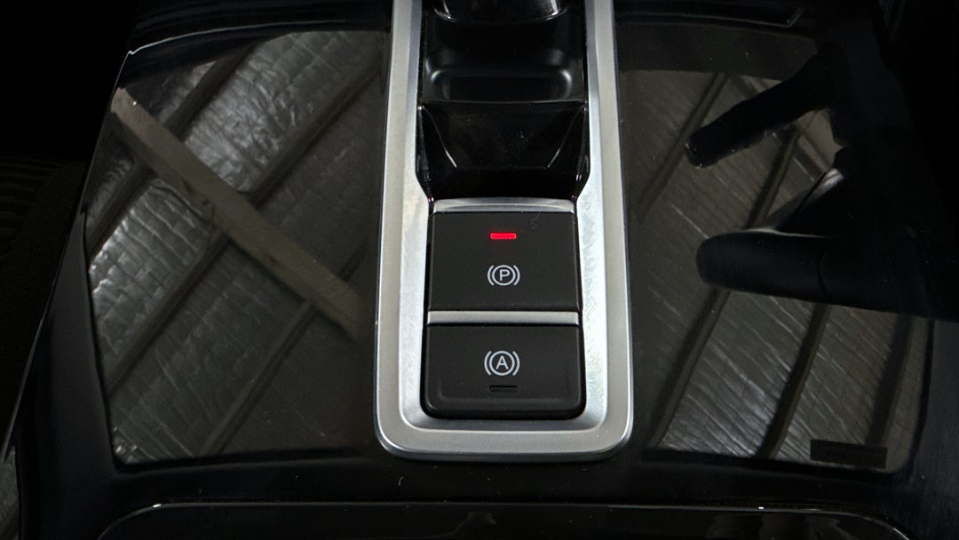 2025 Chery Tiggo 4 Urban, Automatic, 4117 km, Handbrake