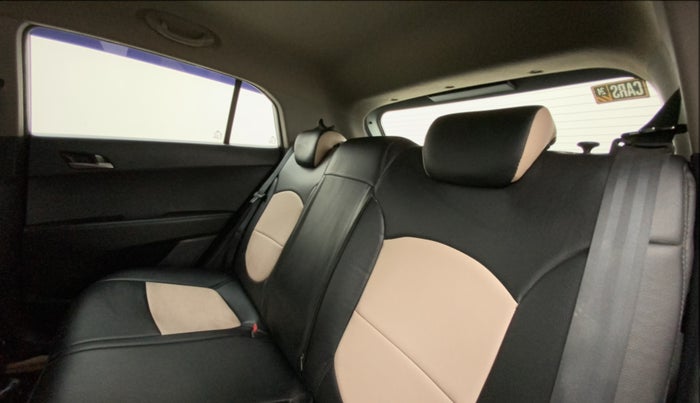 2018 Hyundai Creta SX PLUS 1.6 PETROL, Petrol, Manual, 57,288 km, Right Side Rear Door Cabin