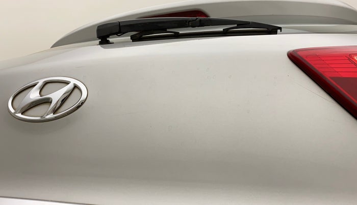 2018 Hyundai Creta SX PLUS 1.6 PETROL, Petrol, Manual, 57,288 km, Dicky (Boot door) - Minor scratches