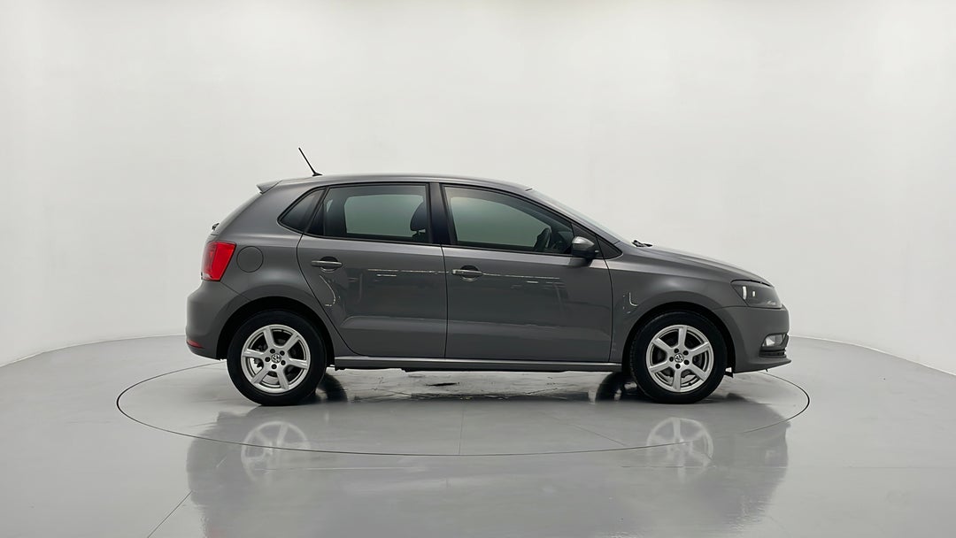 2014 Volkswagen Polo 66 Tsi Trendline, Automatic, 78794 km, Right Side View