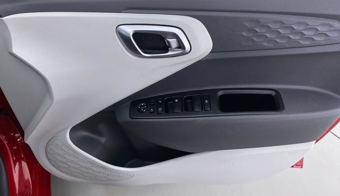 2020 Hyundai GRAND I10 NIOS SPORTZ 1.2 AT, Petrol, Automatic, 6,181 km, Driver Side Door Panels Control
