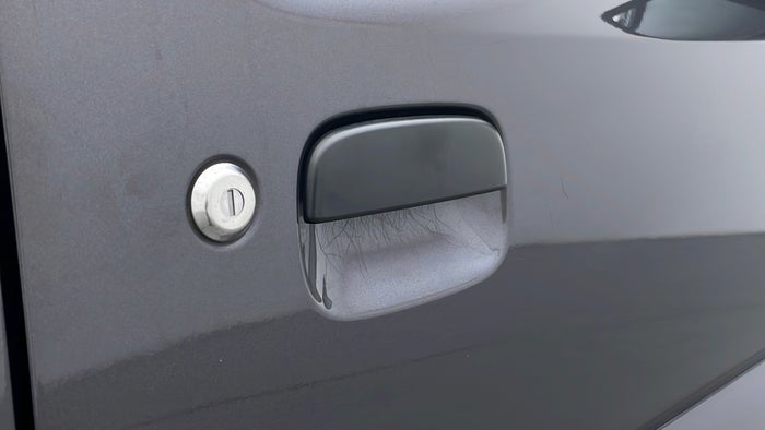 SUZUKI JIMNY-Door Exterior RHS Front Scratch