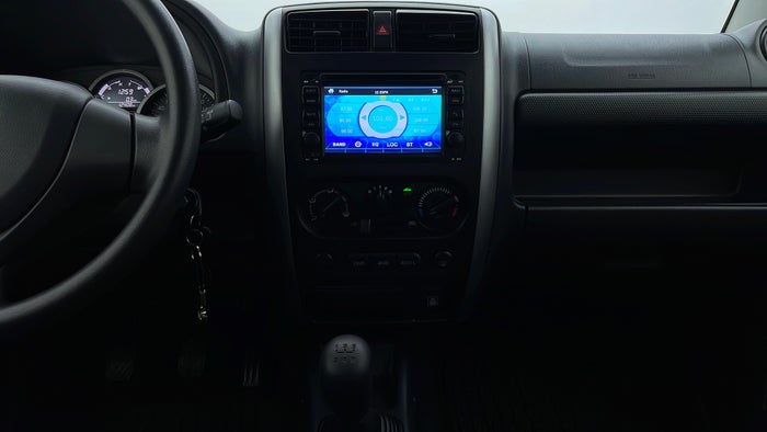 SUZUKI JIMNY-Center Console