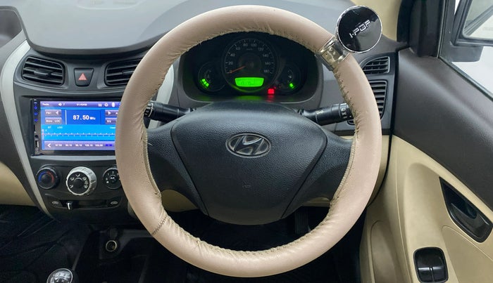2015 Hyundai Eon ERA PLUS, Petrol, Manual, 17,431 km, Steering Wheel Close Up