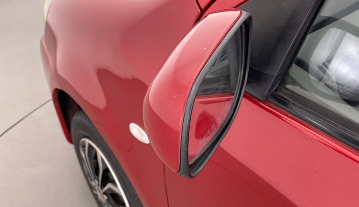 2011 Toyota Etios Liva G, Petrol, Manual, 66,370 km, Left rear-view mirror - Mirror movement not proper