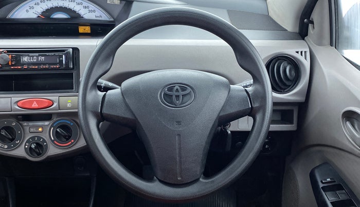 2011 Toyota Etios Liva G, Petrol, Manual, 66,370 km, Steering Wheel Close Up