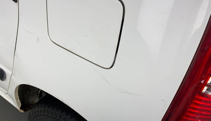 2014 Hyundai Santro Xing GL PLUS, CNG, Manual, 89,083 km, Left quarter panel - Minor scratches