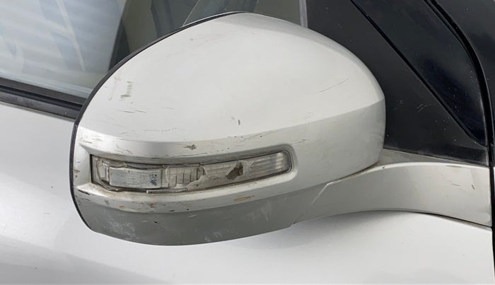 2012 Maruti Swift Dzire VXI, Petrol, Manual, 92,545 km, Right rear-view mirror - Indicator light has minor damage