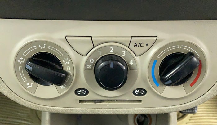 2015 Maruti Alto K10 LXI CNG, CNG, Manual, 80,208 km, Dashboard - Air Re-circulation knob is not working