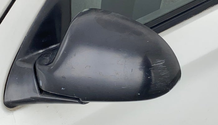 2015 Maruti Alto K10 LXI CNG, CNG, Manual, 80,208 km, Left rear-view mirror - ORVM knob broken and not working