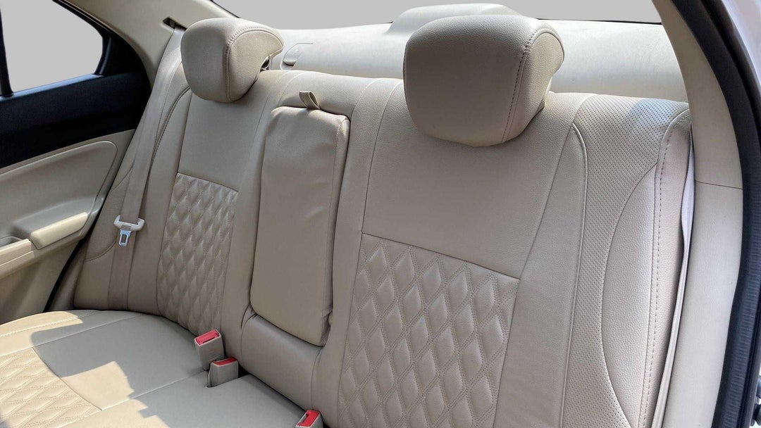 Right Side Rear Door Cabin