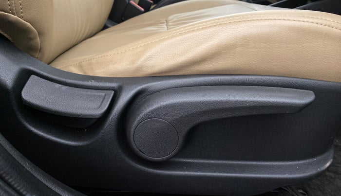 2018 Hyundai Verna 1.6 SX VTVT, Petrol, Manual, 21,745 km, Driver Side Adjustment Panel