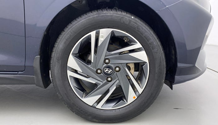 2021 Hyundai NEW I20 ASTA 1.2 MT, Petrol, Manual, 18,526 km, Right Front Wheel