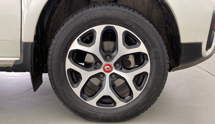 2021 Renault Duster RXZ CVT 1.3 TURBO, Petrol, Automatic, 13,193 km, Right Front Wheel