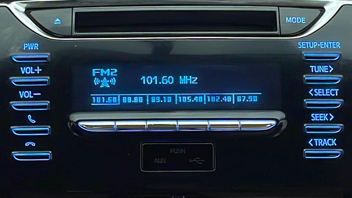 TOYOTA YARIS-Infotainment System
