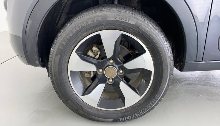 2019 Tata NEXON XZA + 1.2 PETROL A/T, Petrol, Automatic, 40,858 km, Left Front Wheel