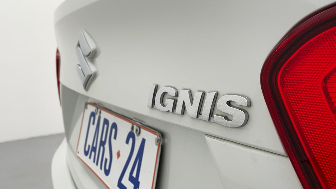 Badge (Boot Right Side)