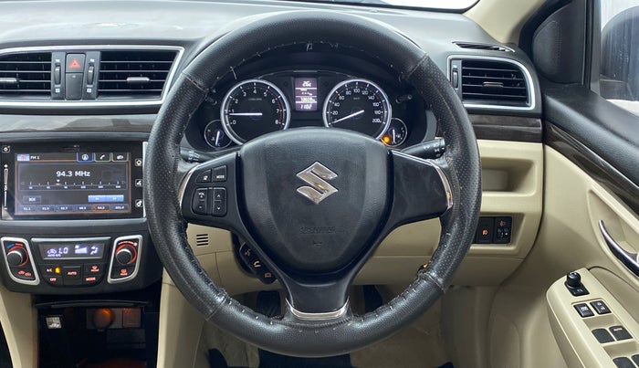 2016 Maruti Ciaz ZXI PLUS, Petrol, Manual, 73,792 km, Steering Wheel Close Up