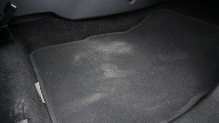 FORD ECOSPORT-Flooring Front RHS Stain