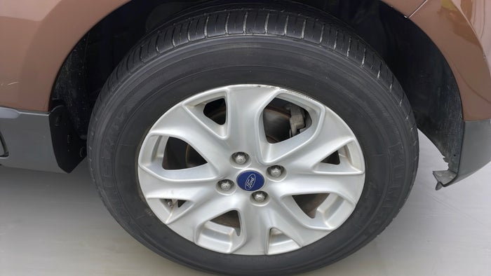 FORD ECOSPORT-Alloy Wheel RHS Front Scratch