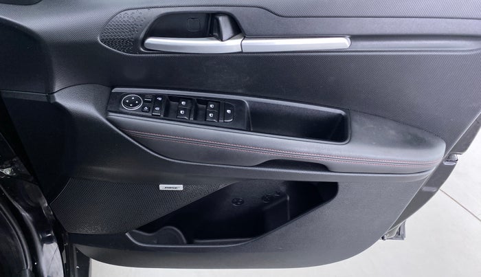2020 KIA SONET GTX PLUS 1.5D  MT, Diesel, Manual, 61,391 km, Driver Side Door Panels Control