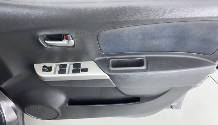 2012 Maruti Wagon R 1.0 VXI, Petrol, Manual, 20,929 km, Driver Side Door Panels Control