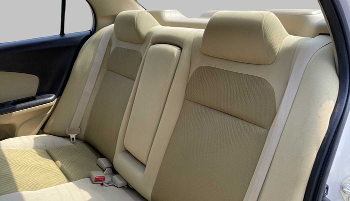 2015 Honda Amaze 1.2 VXMT I VTEC, Petrol, Manual, 69,866 km, Right Side Rear Door Cabin