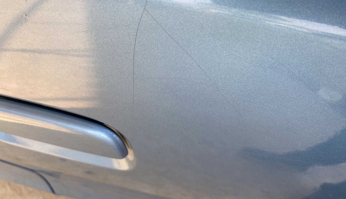 2019 Maruti New Wagon-R VXI 1.0, Petrol, Manual, 40,206 km, Driver-side door - Minor scratches