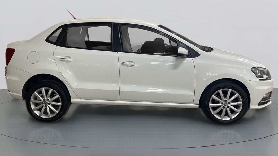 Right Side View