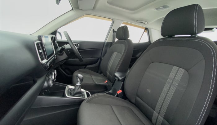 2021 Hyundai VENUE 1.0L Turbo GDI SX MT, Petrol, Manual, 7,183 km, Right Side Front Door Cabin