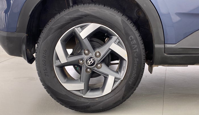 2021 Hyundai VENUE 1.0L Turbo GDI SX MT, Petrol, Manual, 7,183 km, Right Rear Wheel
