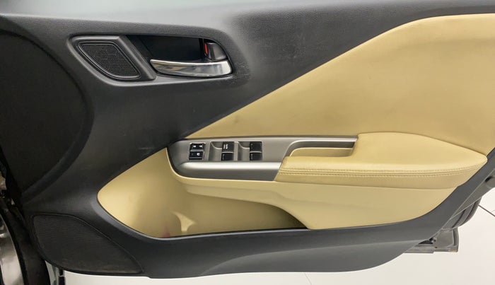 2016 Honda City 1.5L I-VTEC VX, Petrol, Manual, 80,027 km, Driver Side Door Panels Control