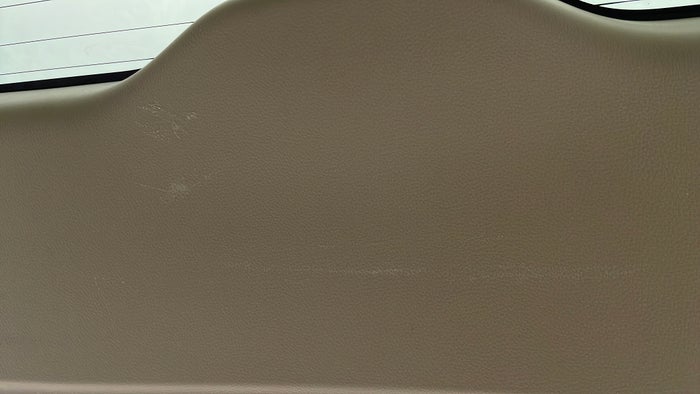 MITSUBISHI MONTERO SPORT-Door Interior Boot Door Scratch