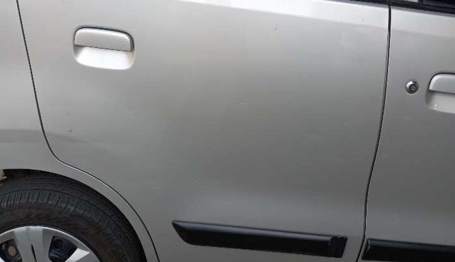 2016 Maruti Wagon R 1.0 VXI AMT, Petrol, Automatic, 53,552 km, Right rear door - Minor scratches