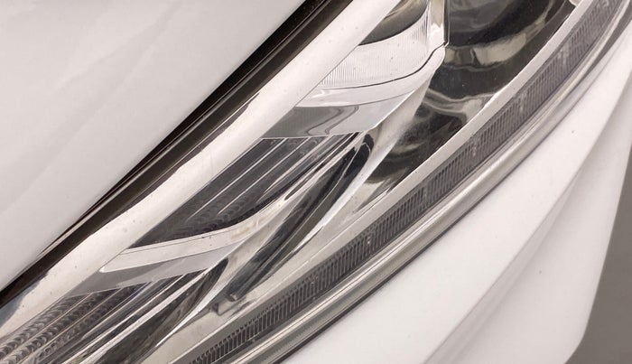 2018 Hyundai Verna 1.6 SX VTVT, Petrol, Manual, 49,112 km, Left headlight - Minor scratches